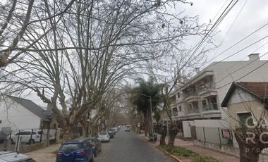 Casa en venta en Lomas De Zamora a refaccionar