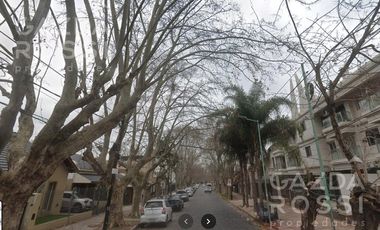 Casa en venta en Lomas De Zamora a refaccionar