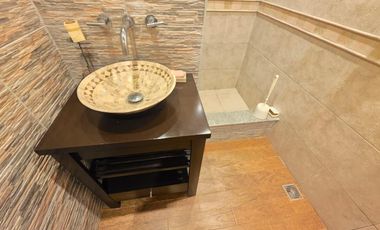 VENTA CASA 4 DORMITORIOS SUITE PISCINA JARDIN 2 QUINCHOS 2 COCHERAS LOMAS DE ZAMORA BANFIELD RESID