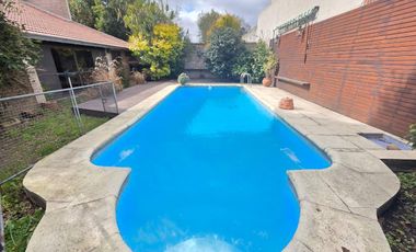 VENTA CASA 4 DORMITORIOS SUITE PISCINA JARDIN 2 QUINCHOS 2 COCHERAS LOMAS DE ZAMORA BANFIELD RESID