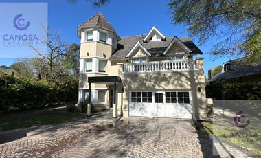 VENTA - Casa en Saint Thomas -Canning