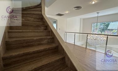 VENTA - Casa en Saint Thomas -Canning