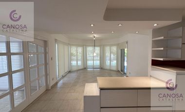 VENTA - Casa en Saint Thomas -Canning