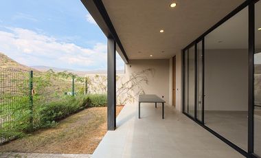 Casa amueblada en renta Altozano