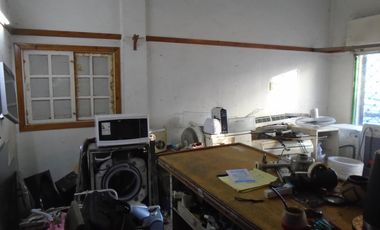 VENTA LOCAL EN MUNRO