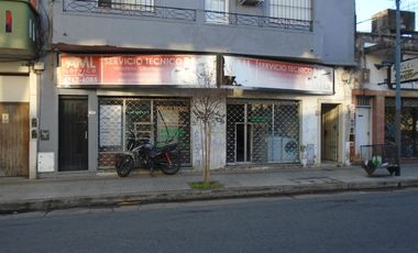 VENTA LOCAL EN MUNRO