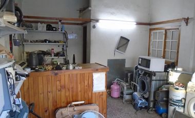 VENTA LOCAL EN MUNRO