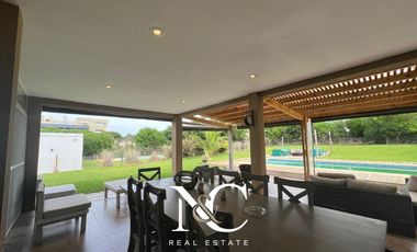 Casa en  Venta en Costa Esmeralda