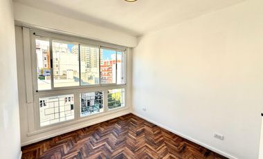 Departamento 2 Ambientes Reciclado-Balcon Al Frente-Plaza Colon-Mar Del Plata