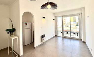 Departamento 2 Ambientes Reciclado-Balcon Al Frente-Plaza Colon-Mar Del Plata