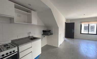 Venta departamento Baigorria PH Esmeralda 1 dormitorio cochera parrillero