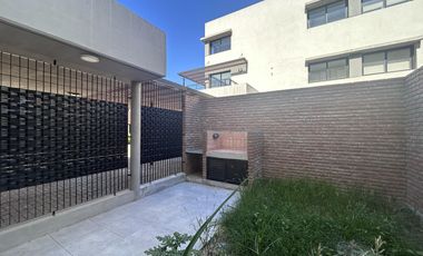 Venta departamento Baigorria PH Esmeralda 1 dormitorio cochera parrillero