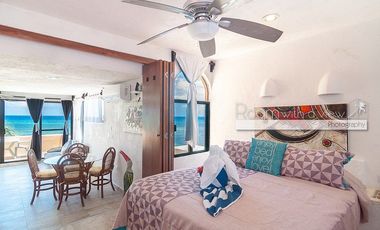 La Bahia 1 bed Beachfront Penthouse
