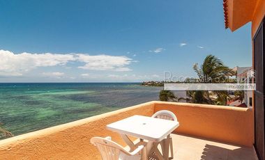 La Bahia 1 bed Beachfront Penthouse