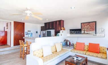 La Bahia 1 bed Beachfront Penthouse