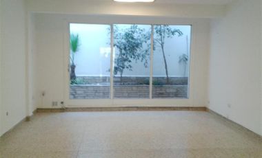 Local con oficinas venta centro Neuquén