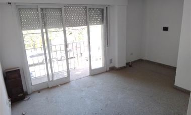 Local con oficinas venta centro Neuquén