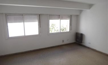 Local con oficinas venta centro Neuquén