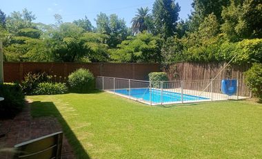 Venta casa 4 Amb - Don Torcuato - Tigre - B° El Triángulo - Apto crédito -