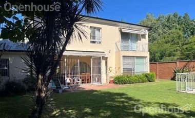 Venta casa 4 Amb - Don Torcuato - Tigre - B° El Triángulo - Apto crédito -