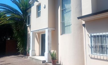Venta casa 4 Amb - Don Torcuato - Tigre - B° El Triángulo - Apto crédito -