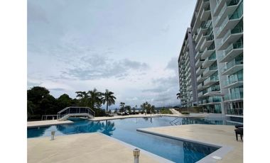 Venta de apartanmento en PH Bala Beach, Maria Chiquita, Colón