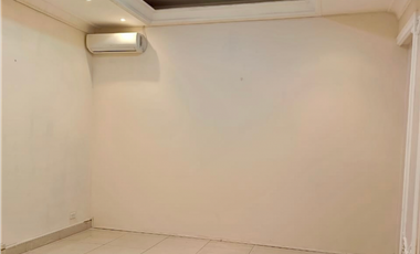 Se Vende o Alquila Exclusiva y Versatil Casa en Obarrio