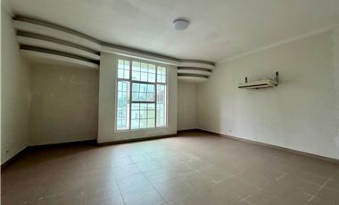 Se Vende o Alquila Casa en San Francisco