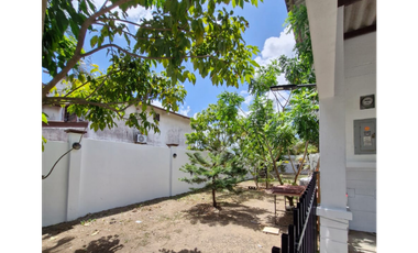 SE VENDE CASA EN LAS CUMBRES PH QUINTAS DEL LAGO CON TERRAZA Y PATIO