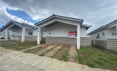 VENDO CASA EN PLAYA DORADA, PH Villa Marina II, Arraiján