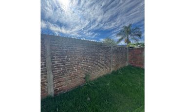 PH Interno con casa, C. 77 e 22 y 23, replantear un proyecto.