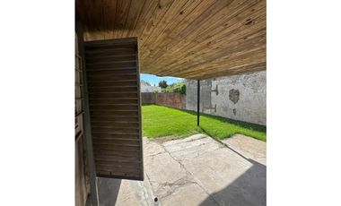 PH Interno con casa, C. 77 e 22 y 23, replantear un proyecto.