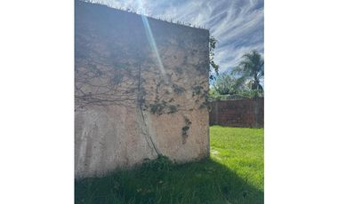 PH Interno con casa, C. 77 e 22 y 23, replantear un proyecto.