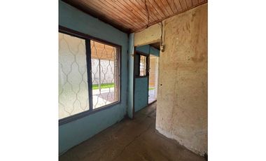 PH Interno con casa, C. 77 e 22 y 23, replantear un proyecto.