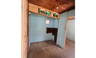 PH Interno con casa, C. 77 e 22 y 23, replantear un proyecto.
