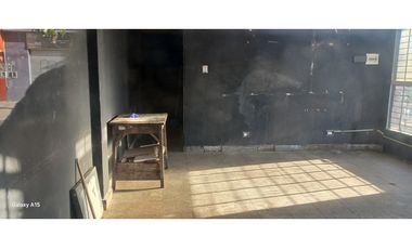 LOCAL ESQUINA EN ALQUILER