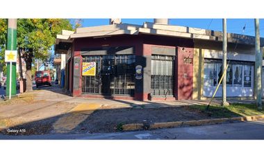 LOCAL ESQUINA EN ALQUILER