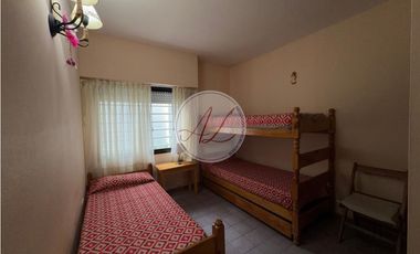 2 DEPTOS EN CONJUNTO EN VENTA / DEL ODISEO AL 600