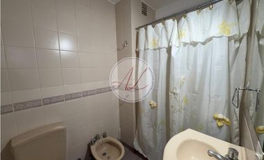 2 DEPTOS EN CONJUNTO EN VENTA / DEL ODISEO AL 600