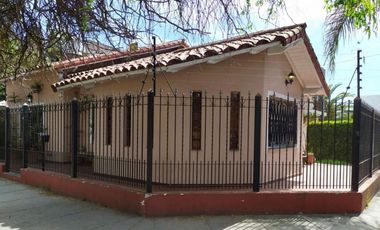 Casa 5 Ambientes VENTA Villa Luzuriaga Garage