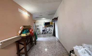 Casa 5 Ambientes VENTA Villa Luzuriaga Garage