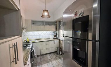 Casa 5 Ambientes VENTA Villa Luzuriaga Garage