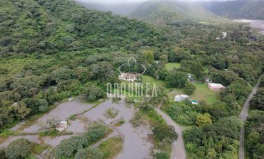 Casa quinta en Rio Blanco, Campo Quijano