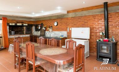Casa en venta de 1200m2 ubicado en Vaqueros