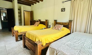 Hermosa Casa Chacras de Coria