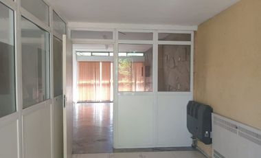 ALQUILER GRAN CASA CIUDAD  OFICINAS, CONSULTORIOS