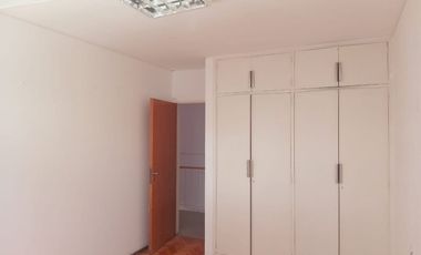 ALQUILER GRAN CASA CIUDAD  OFICINAS, CONSULTORIOS