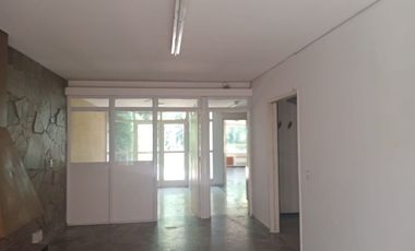 ALQUILER GRAN CASA CIUDAD  OFICINAS, CONSULTORIOS