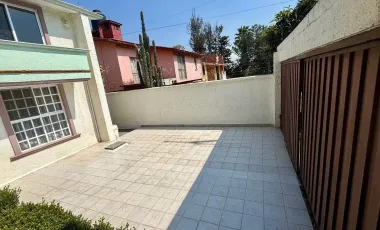 Casa en venta en Bosques del Lago, Cuautitlán Izcalli, México