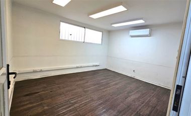 Local Comercial en Arriendo en Av Vitacura 5700